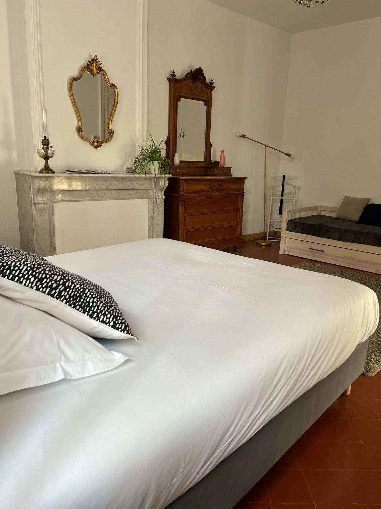 Entre Midi - Maison D'Hotes - B&B Капестан Екстер'єр фото