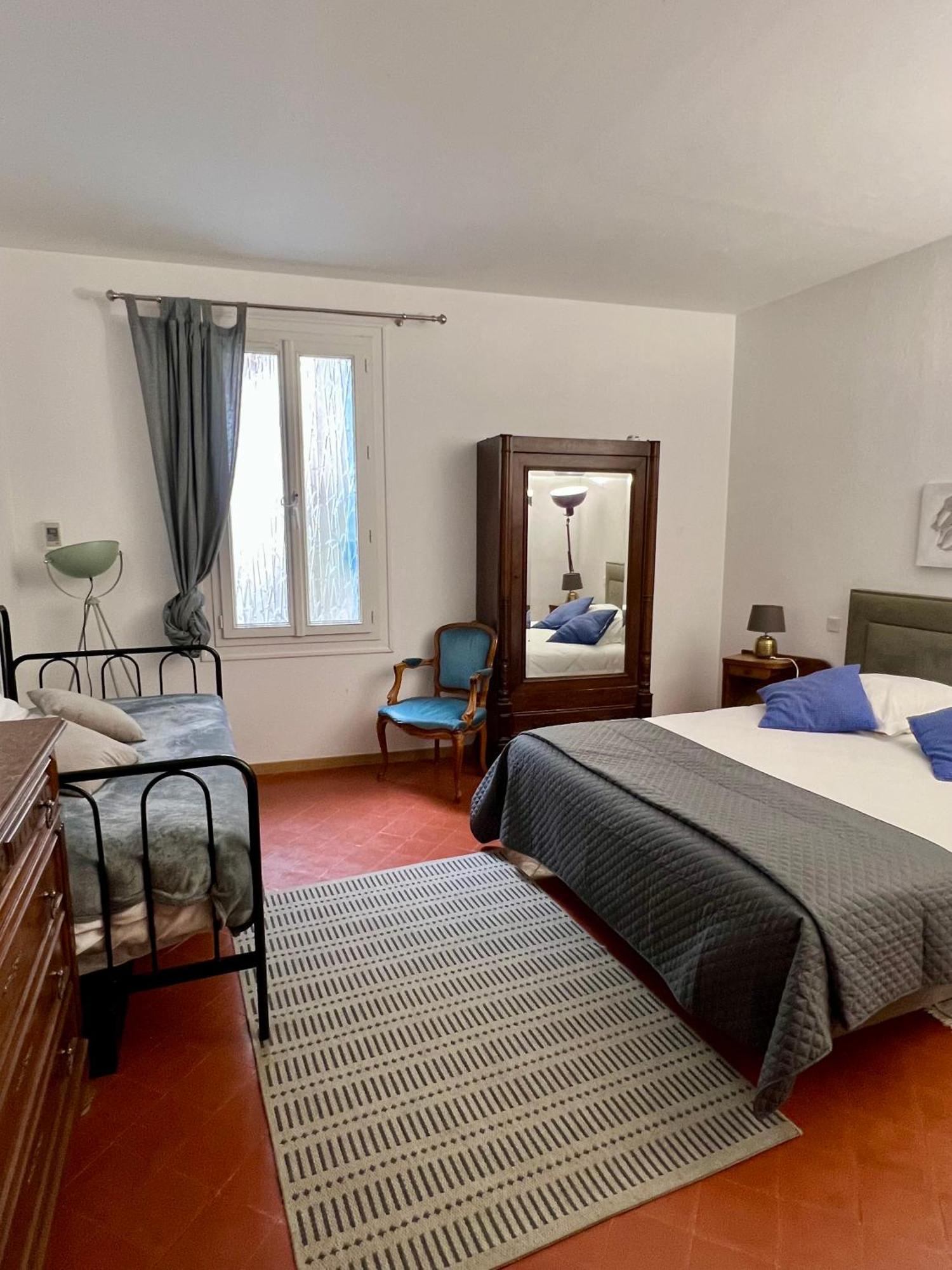 Entre Midi - Maison D'Hotes - B&B Капестан Екстер'єр фото